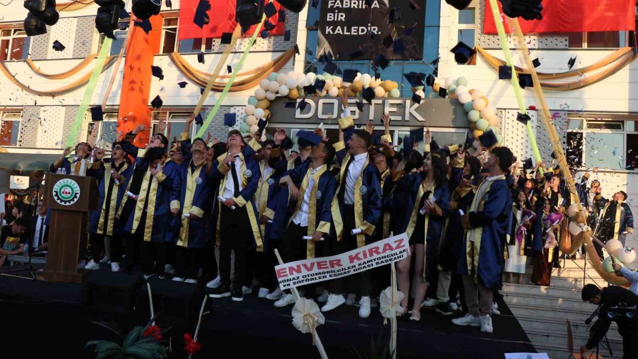 DOSTEK Koleji mezunlarının yüzde 88’i kendi alanlarında istihdam ediliyor