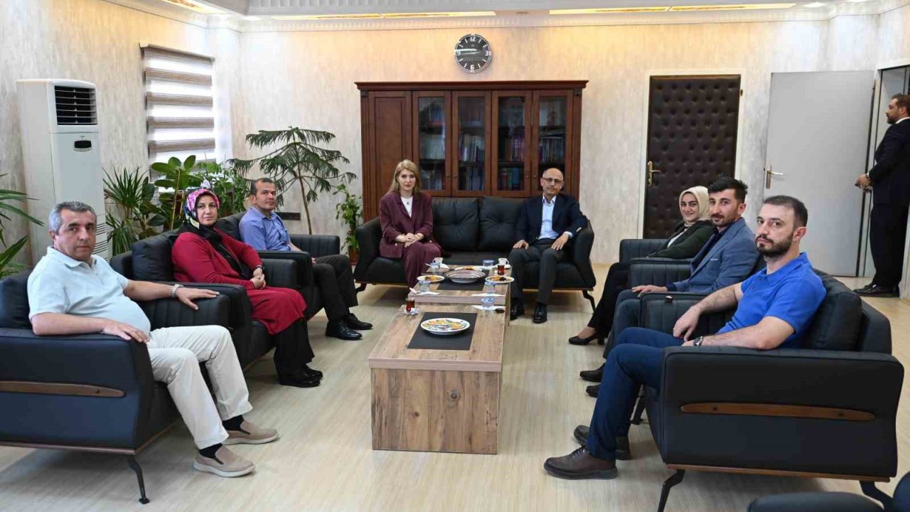 Milletvekili Ölmeztoprak’tan Defterdarlık ziyareti