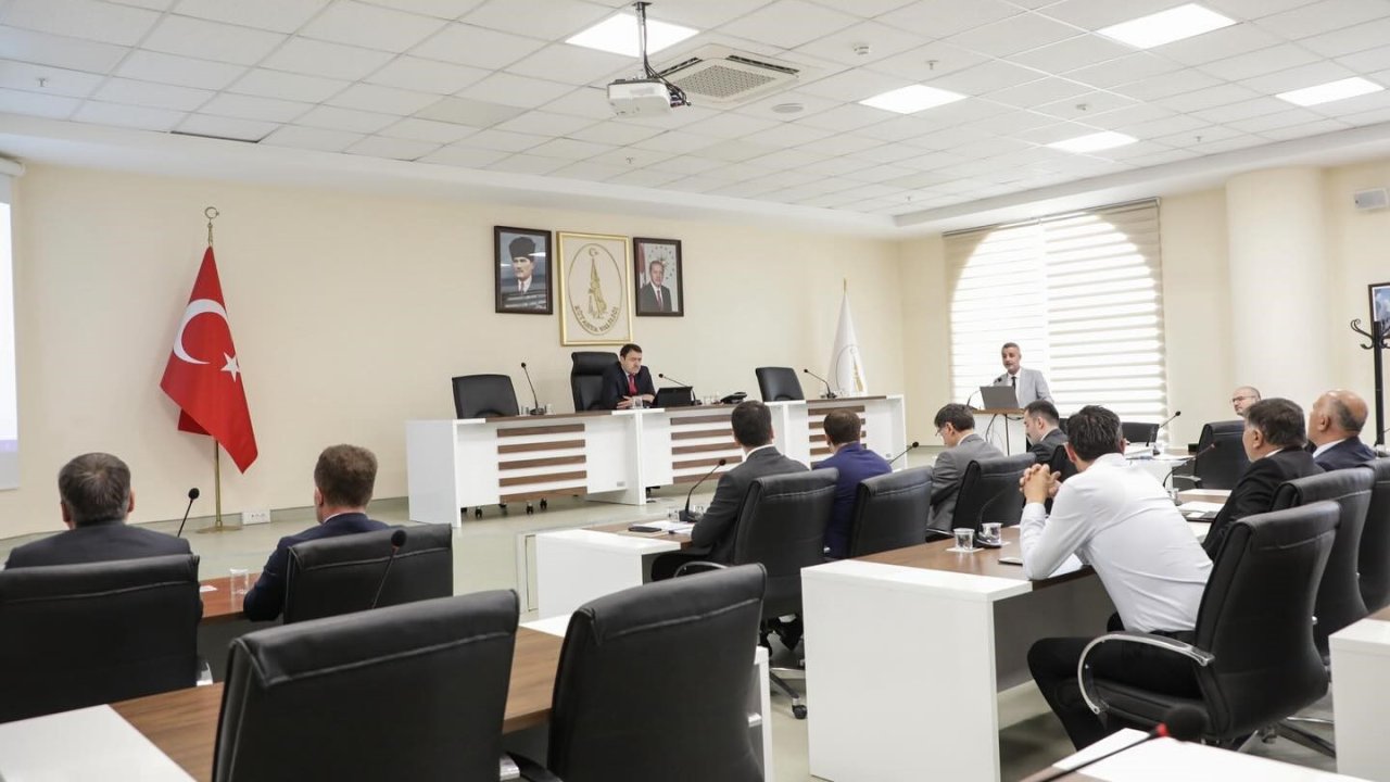 Jeotermal kaynakların sürdürülebilir yönetimi Kütahya’da görüşüldü