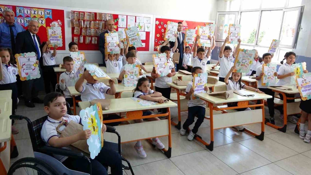 Ordu’da 128 bin 570 öğrenci karne heyecanı yaşadı