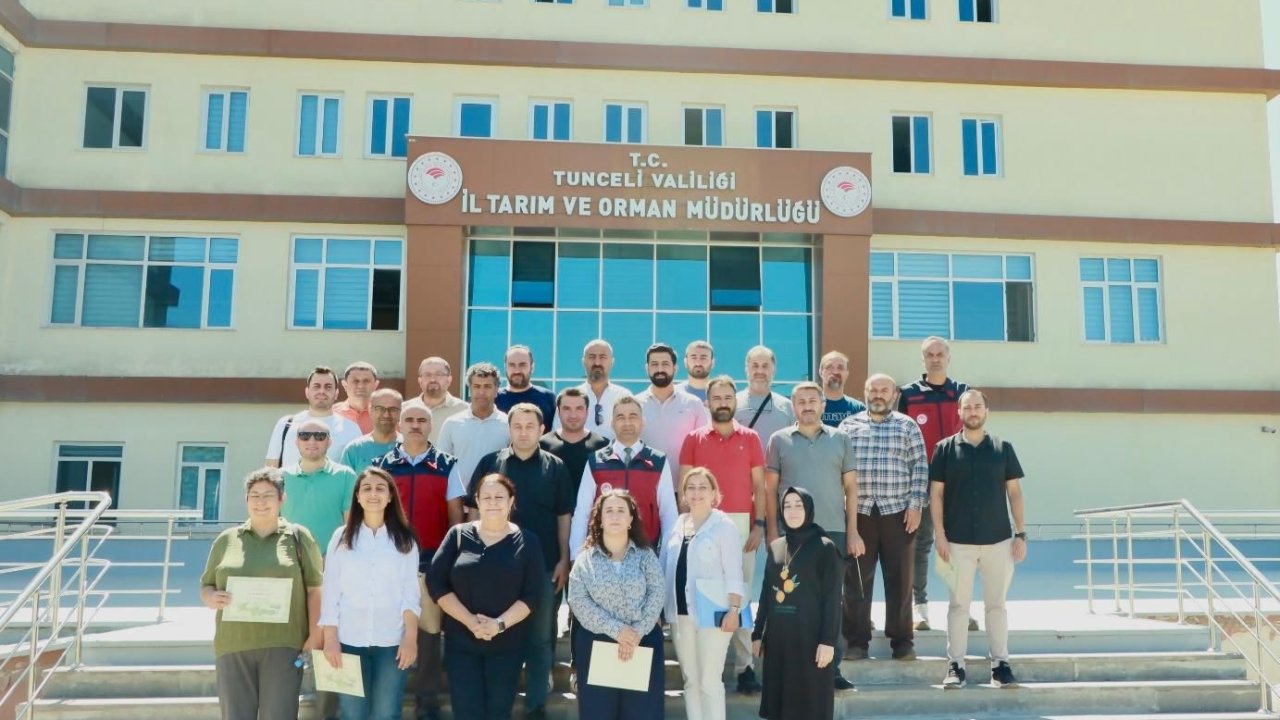 Tunceli’de uygulamalı ipekböcekçiliği eğitimi düzenlendi