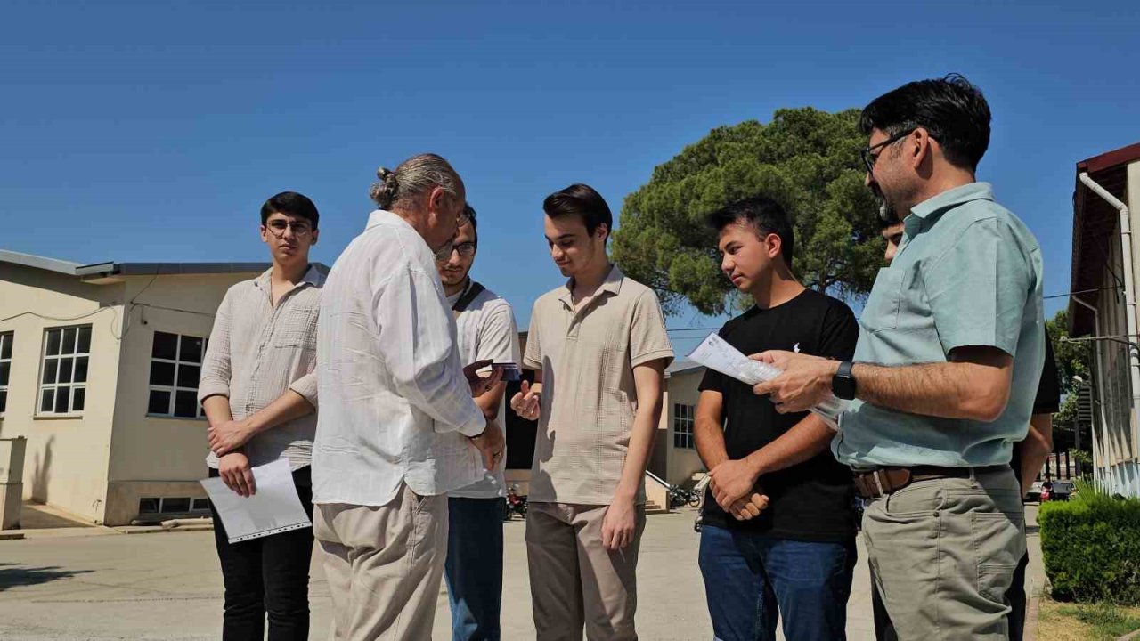 Nazilli’de karne töreninde bir ilk yaşandı