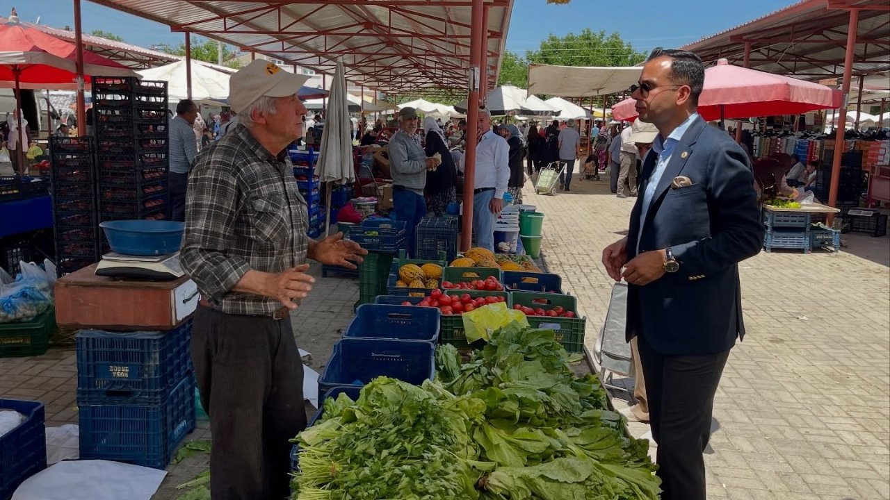 Kaymakam Aslan pazar yerini ziyaret etti
