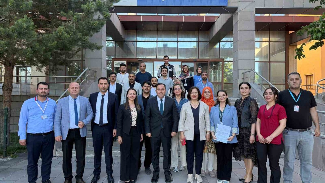 Patnos Devlet Hastanesi’ne "Anne Dostu Hastane" Belgesi