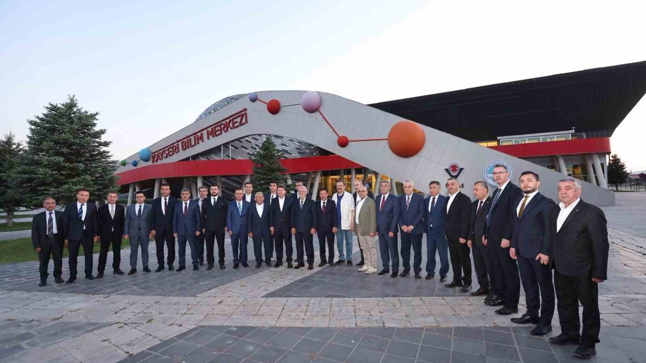 Büyükkılıç’tan Bakan Tunç’a, Kültepe Kaniş Karum ve 7,5 milyon yıllık fosillerin tanıtımı