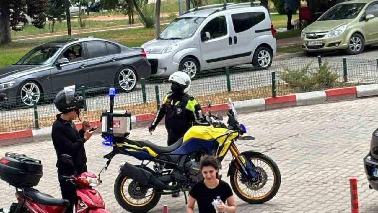 YKS’de kimliğini unutan öğrencinin imdadına polis yetişti