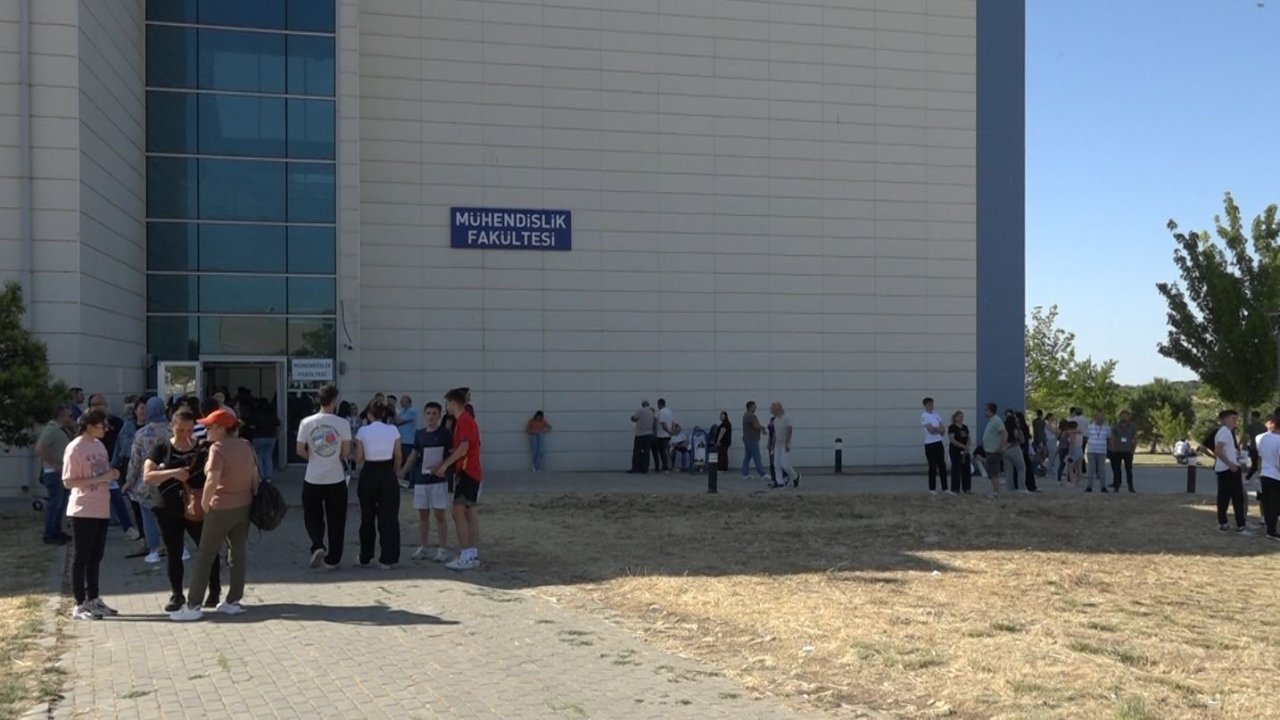 YKS maratonun ikinci oturumu AYT başladı