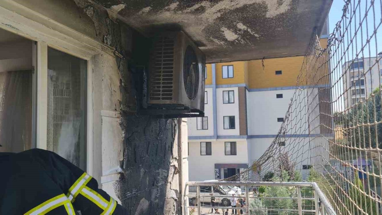 Balkonda patlayan piknik tüpü, yangına sebep oldu