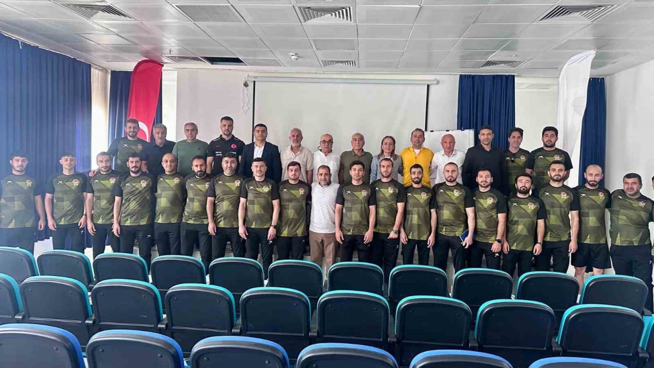 Malatya’da Uefa C Futbol Antrenör Kursu başladı