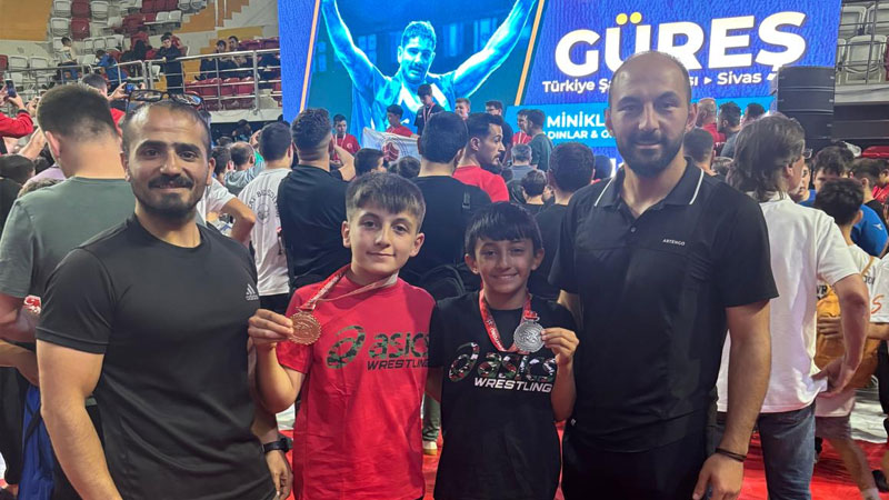 Karslı Güreşçilerden Türkiye Şampiyonası’nda Büyük Başarı