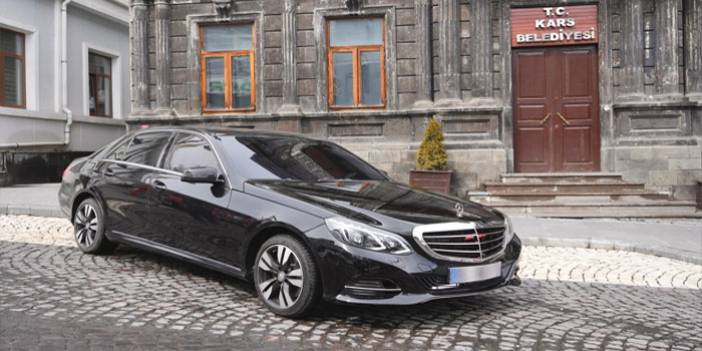 Azerbaycan Başkonsolosundan Kars Belediyesine “Gardaş Kömeği”