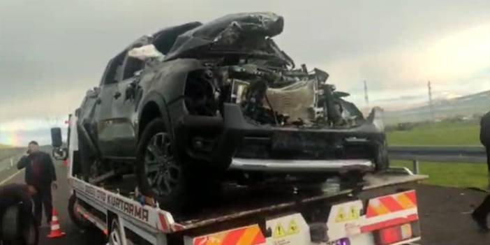 Iğdır Valisi’nin Koruma Aracı Kars’ta Kaza Yaptı: 4 Yaralı