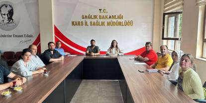 Kars’ta İlçe Hastaneleriyle Hizmet Değerlendirme Toplantısı Yapıldı