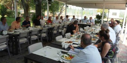 ’Fikir Sofrası Buluşmaları’ tüm hızıyla devam ediyor