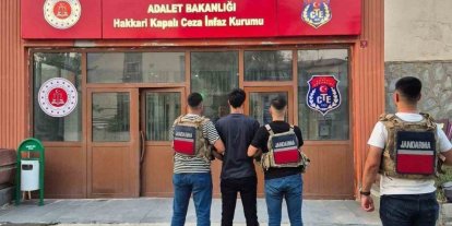 Hakkari’de kesinleşmiş hapis cezası olan 2 kişi yakalandı