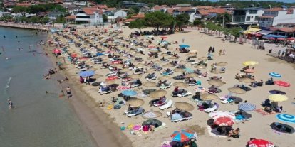Kandıra’da 3 plajda denize girme yasağı kaldırıldı