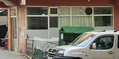 Bağcılar’da bir kahvehaneyi uzun namlulu silahlarla taradılar