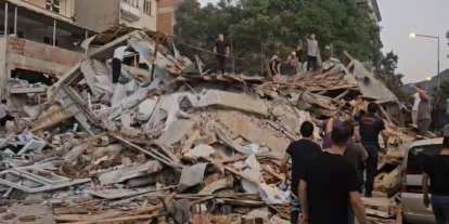 Balıkesir’de 6.2’lik deprem: Bir bina çöktü