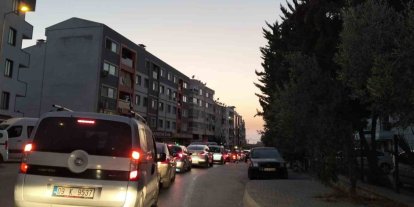 Trafik yoğunluğundan Kuşadası da nasibini aldı