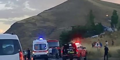 Erzurum’da otomobil takla attı: 1 ölü, 1 yaralı