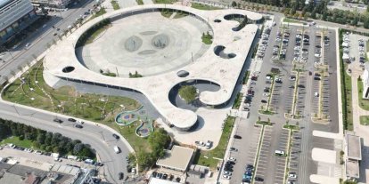 Milli İrade Meydanı otoparkıyla rahatlık sağlıyor