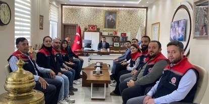 Arpaçay Kaymakamı Tarım personeline ''Başarı belgesi'' verdi!