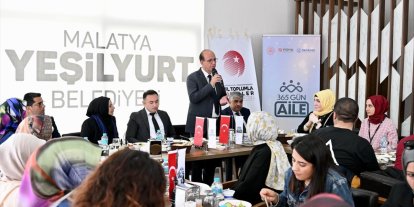 Yeşilyurt Belediyesi’nin ev sahipliği yaptığı ‘Aile Mentörlüğü’ eğitim programı tamamlandı