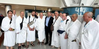 Kars’tan İlk Kez Direkt Umre Uçuşu Gerçekleşti