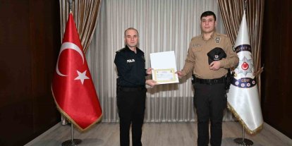 Denizli’de zehir taciri ve aranan şahsı yakalayan mahalle bekçileri ödüllendirildi