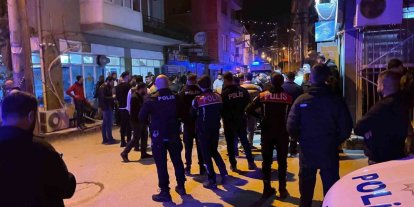 İzmir’de silahlı saldırı: 1 ölü, 3 yaralı