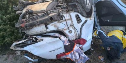 Takla atan otomobil sürücüsü hayatını kaybetti