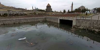 Kars Çayı alarm veriyor