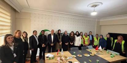 Yeşilay Genel Merkez Kadın Komisyonu Başkanı Büke, Kars'ta