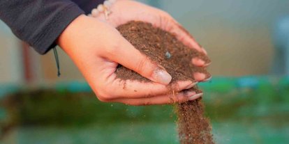 Didim Belediyesi pazar atıklarını komposta dönüştürüyor