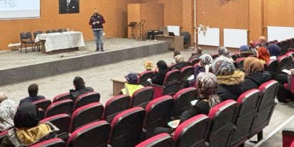 Emet ve Hisarcık’ta uyuşturucu ve uyarıcı madde kullanımının engellenmesine yönelik eğitim