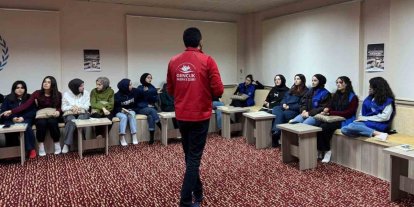 Bayburt’ta gençler bağımlılığa karşı bilgilendirildi