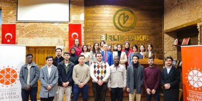 Bursa’da uluslararası öğrencilere "Medya İletişim ve Kamu Diplomasisi" söyleşisi