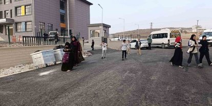 Şanlıurfa’da gıda zehirlenmesi şüphesiyle 25 öğrenci hastanelik oldu