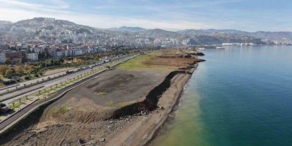 Tamamlandığında plaj alanıyla yıllar sonra Trabzon halkını denizle buluşturacak