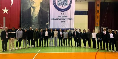 SUBÜ’den voleybolda çifte birincilik