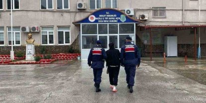 Üç yıl saklandı, kilerde yakalandı