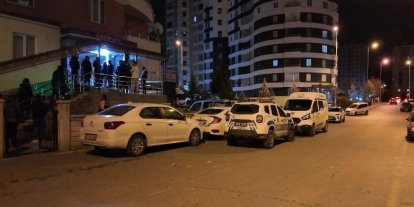 İş arkadaşı tarafından evde ölü bulundu