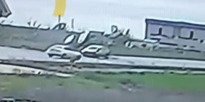 Edirne’de çarpışan aracın defalarca takla attığı kaza kamerada