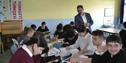 Sultanhisar Kaymakamı Ateş, öğrencilerle bir araya geldi