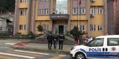 Sarp Sınır Kapısı’nda 193 yıl hapis cezası bulunan şahıs yakalandı