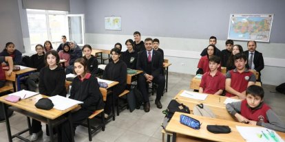 Vali Selçuk Aslan, öğrencilerle bir araya geldi