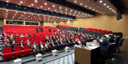 Başkan Seçer’den maraton ve yılbaşı pazarı çağrısı