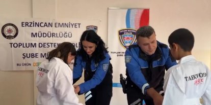 Emniyetten öğrencilere tekvando kıyafeti sürprizi