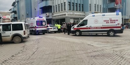 Isparta’da motosikletle otomobil çarpıştı: 1 yaralı