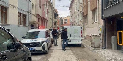 Eskişehir’de 43 yaşındaki genç adam evinde ölü bulundu